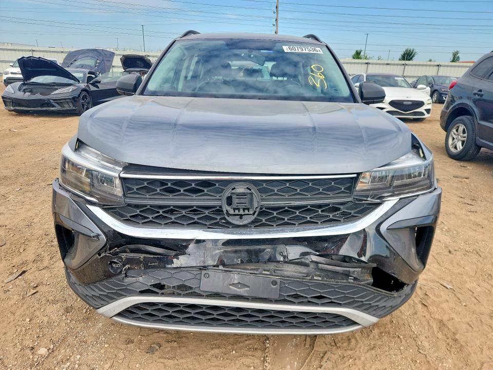 2022 Volkswagen Taos მანქანა იყიდება აუქციონზე, vin: 3VVCX7B22NM049545, აუქციონის ნომერი: 60797536