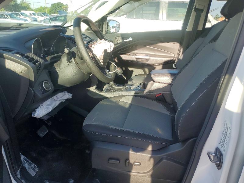 Продажа на аукционе авто 2017 Ford Escape, vin: 1FMCU9GD2HUC81958, номер лота: 61584116