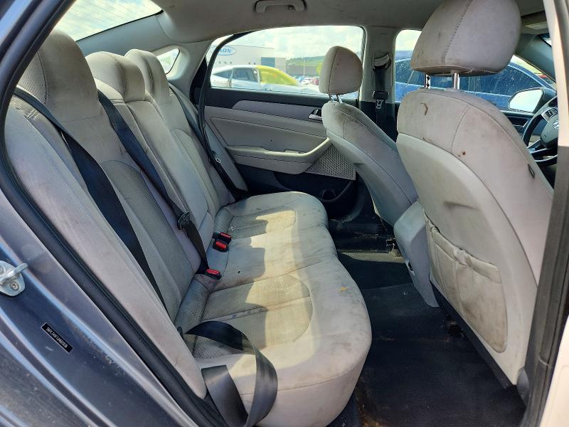 60700906 :رقم المزاد ، 5NPE34AF1JH661838 vin ، 2018 Hyundai Sonata مزاد بيع