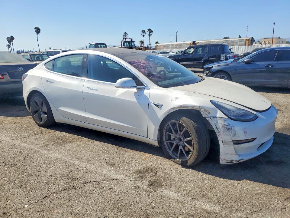 2020 Tesla Model 3 მანქანა იყიდება აუქციონზე, vin: 5YJ3E1EA2LF804022, აუქციონის ნომერი: 62704746