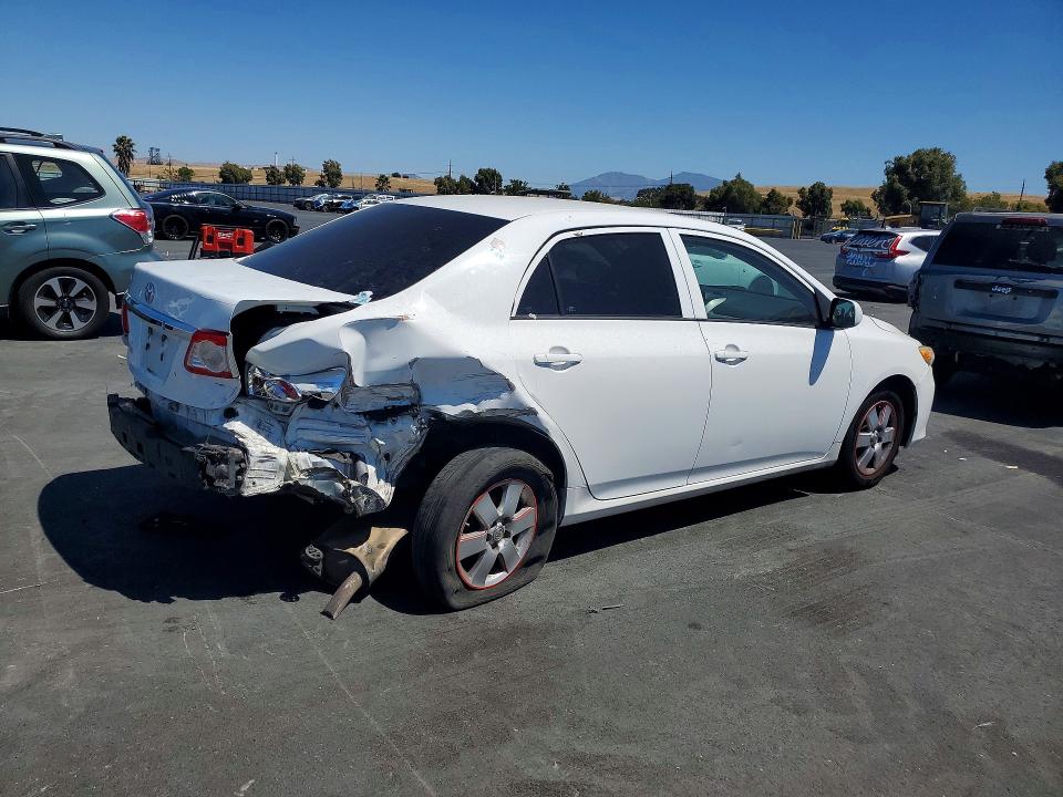 2012 Toyota Corolla მანქანა იყიდება აუქციონზე, vin: 5YFBU4EE6CP061310, აუქციონის ნომერი: 62726316