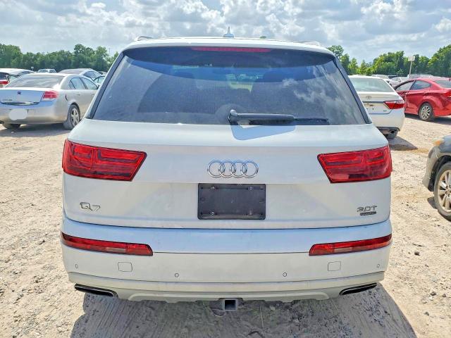Продажа на аукционе авто 2017 Audi Q7, vin: WA1LAAF79HD027362, номер лота: 63012446