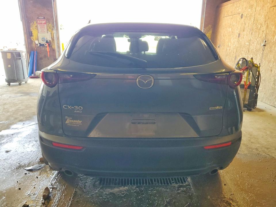 2024 Mazda Cx-30 მანქანა იყიდება აუქციონზე, vin: 3MVDMBBM2RM658168, აუქციონის ნომერი: 61075036