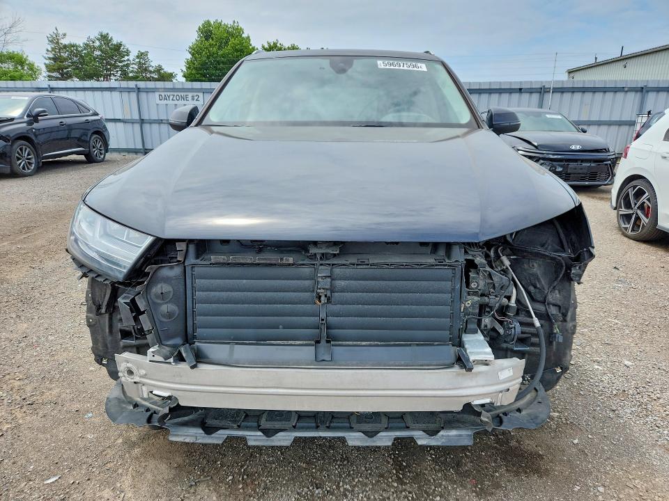 59697596 :رقم المزاد ، WA1VAAF76JD020187 vin ، 2018 Audi Q7 مزاد بيع