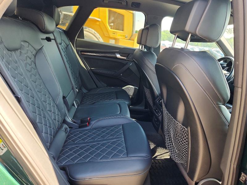 60516686 :رقم المزاد ، WA1B4AFY0L2092116 vin ، 2020 Audi Sq5 مزاد بيع