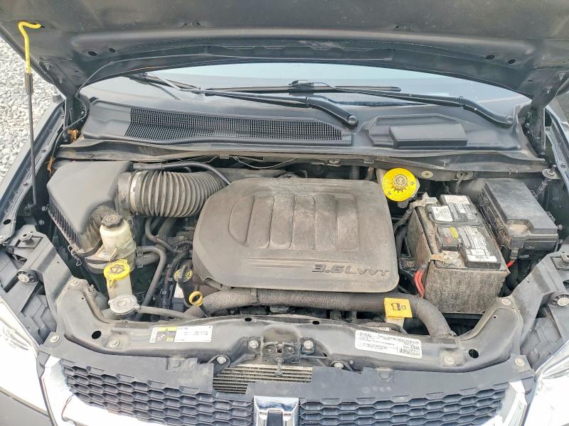 60772966 :رقم المزاد ، 2C4RDGCG9KR693673 vin ، 2019 Dodge Grand Caravan مزاد بيع