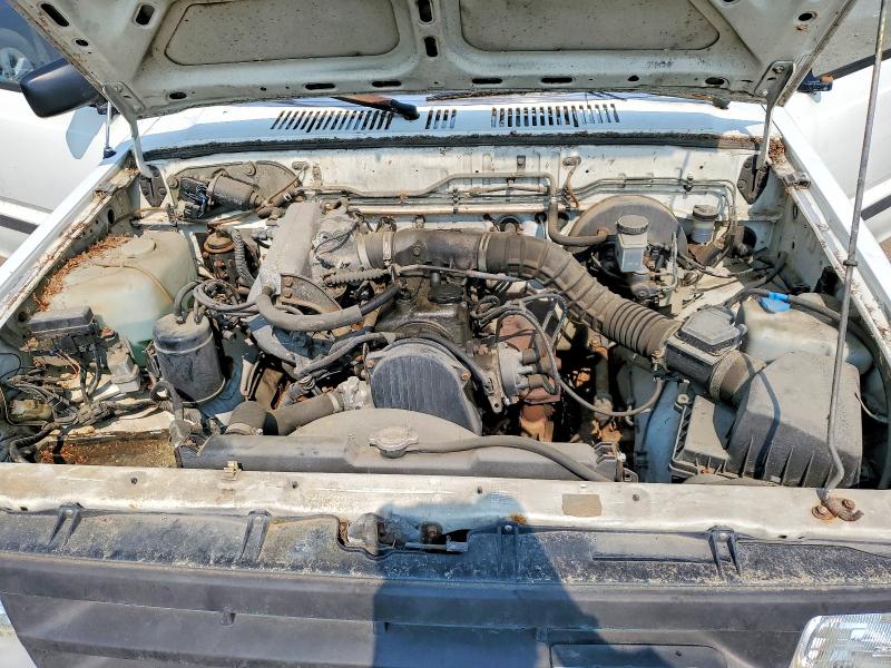 Продажа на аукционе авто 1993 Mazda B2200, vin: JM2UF2235P0387380, номер лота: 62236696