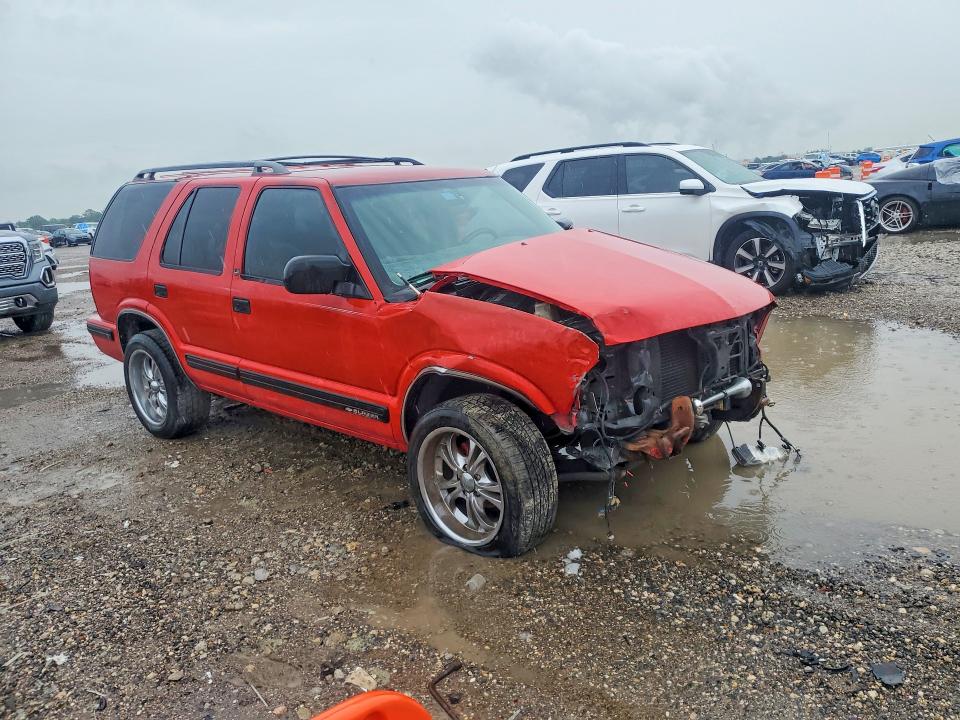 1998 Chevrolet Blazer მანქანა იყიდება აუქციონზე, vin: 1GNDT13W4W2119284, აუქციონის ნომერი: 73343165