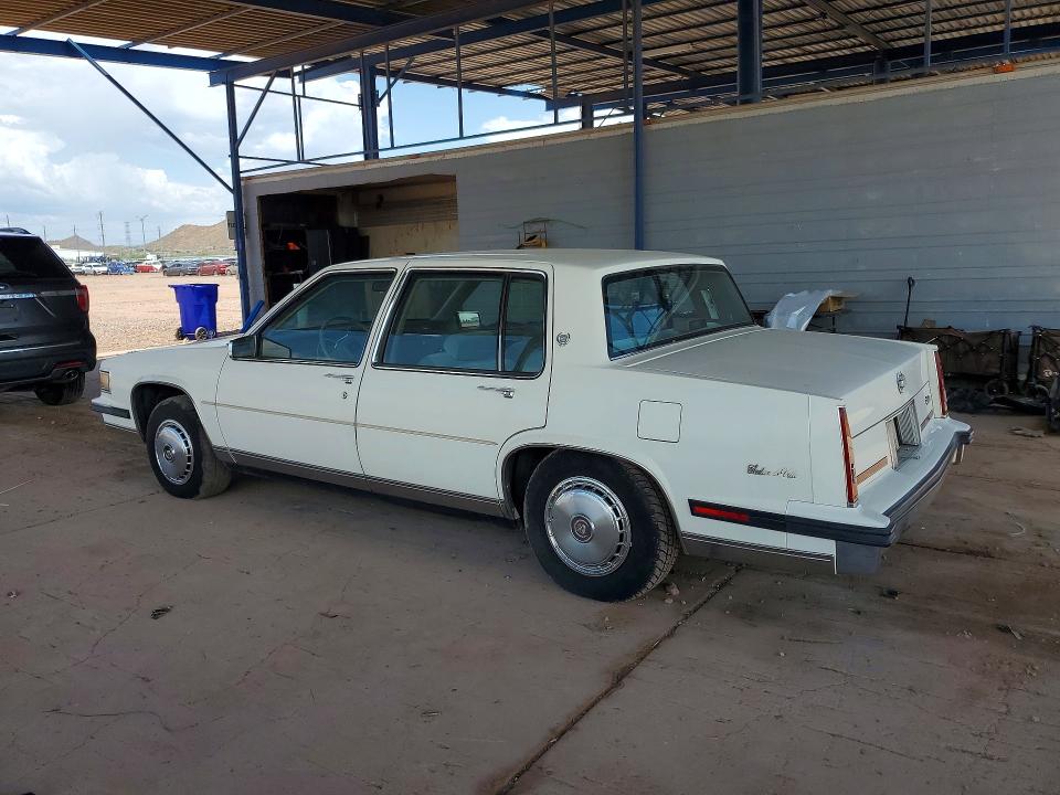 61243606 :رقم المزاد ، 1G6CD6982F4395218 vin ، 1985 Cadillac Deville مزاد بيع