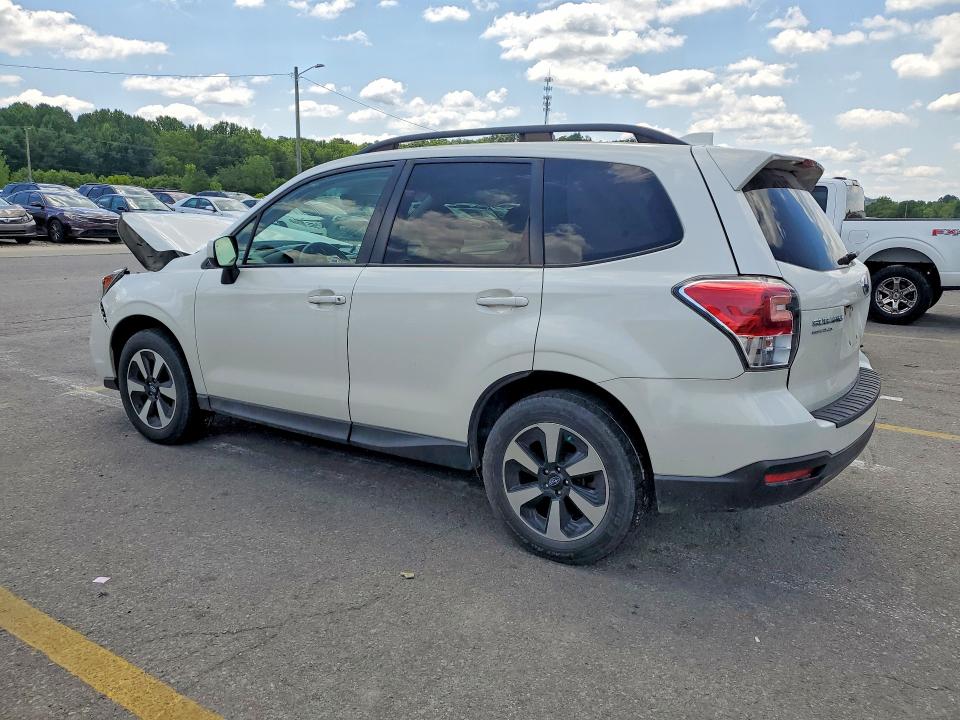 Продажа на аукционе авто 2017 Subaru Forester, vin: JF2SJAGC1HH516846, номер лота: 62814636