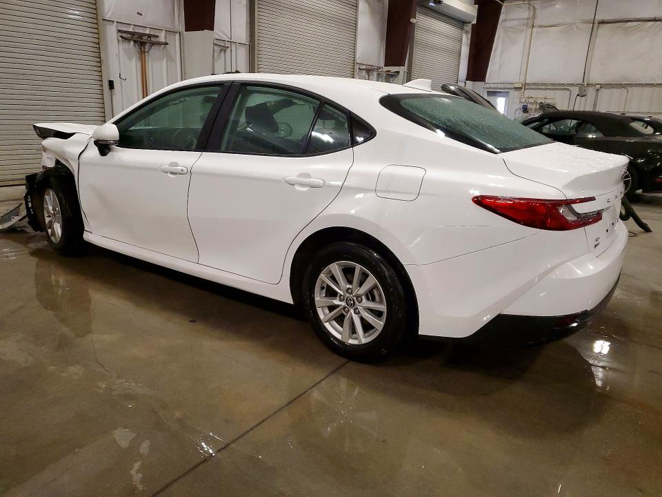 61923026 :رقم المزاد ، 4T1DBADK8SU015026 vin ، 2025 Toyota Camry مزاد بيع
