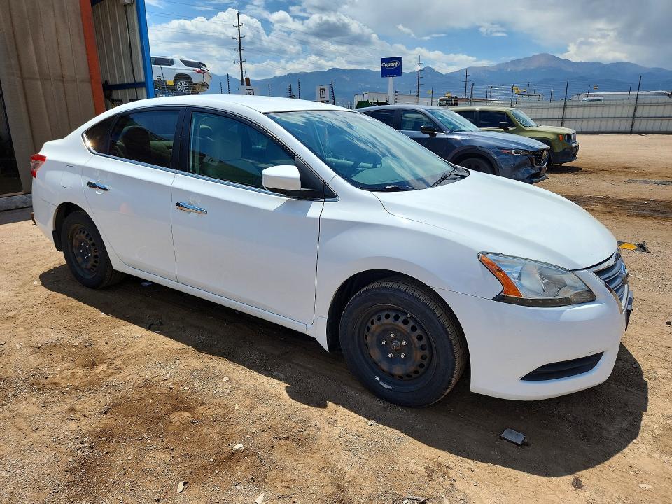 2015 Nissan Sentra მანქანა იყიდება აუქციონზე, vin: 3N1AB7AP3FY228871, აუქციონის ნომერი: 61754416