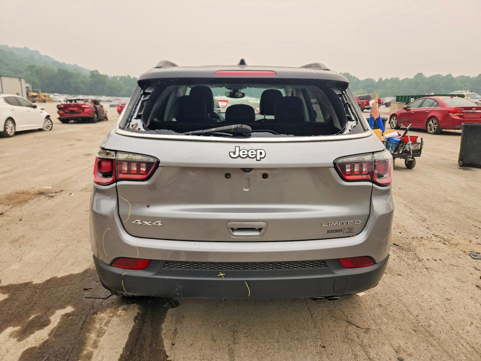 2018 Jeep Compass მანქანა იყიდება აუქციონზე, vin: 3C4NJDCB7JT135536, აუქციონის ნომერი: 61751866