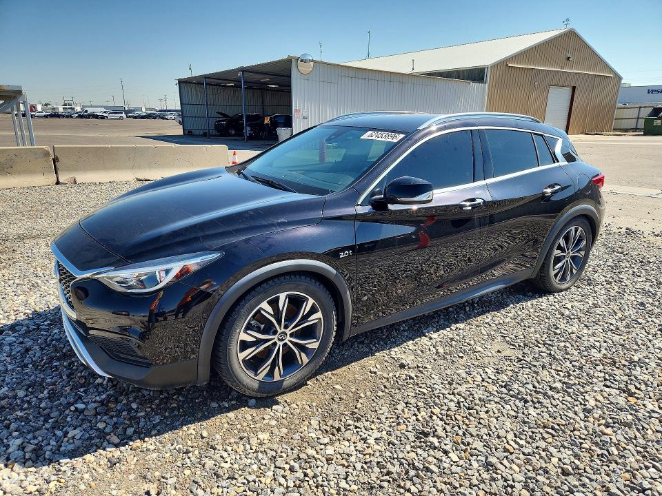 62453896 :رقم المزاد ، SJKCH5CR4JA043245 vin ، 2018 Infiniti Qx30 مزاد بيع