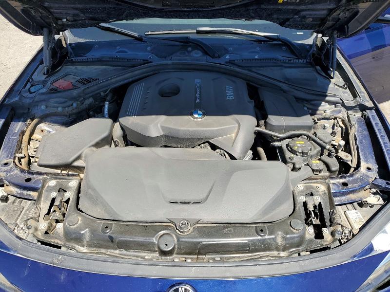 61615896 :رقم المزاد ، WBA8B9G53JNU58359 vin ، 2018 Bmw 330 مزاد بيع