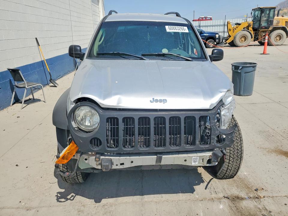 60883266 :رقم المزاد ، 1J4GL48K06W231032 vin ، 2006 Jeep Liberty مزاد بيع