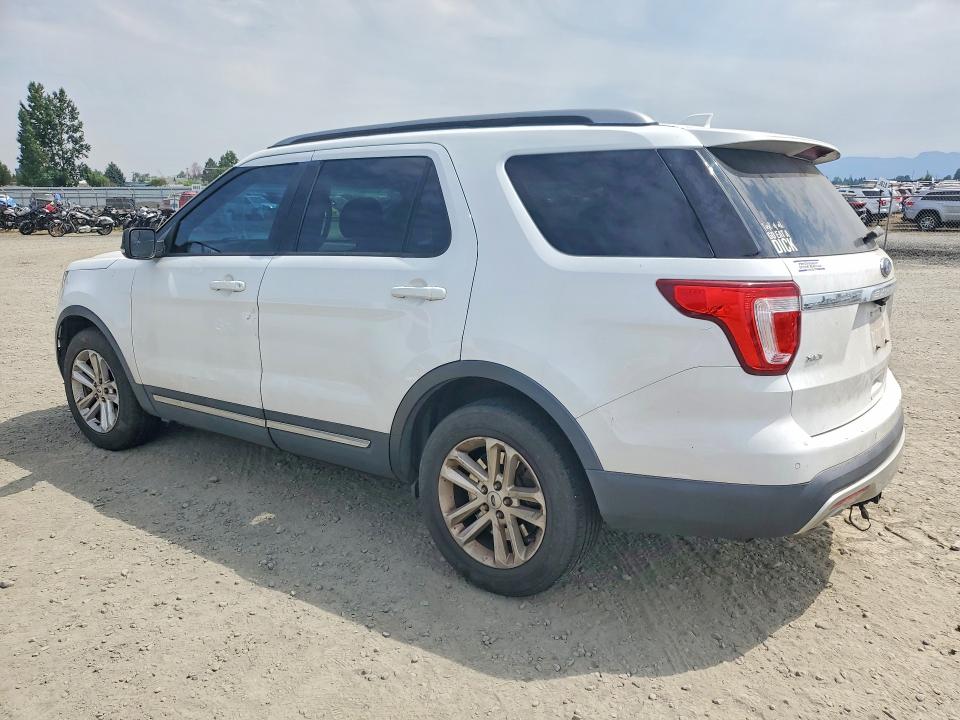 61920586 :رقم المزاد ، 1FM5K7D83GGD28700 vin ، 2016 Ford Explorer مزاد بيع