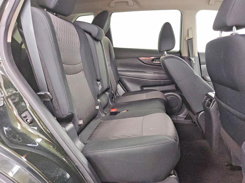 60676936 :رقم المزاد ، 5N1AT2MT5KC761809 vin ، 2019 Nissan Rogue مزاد بيع