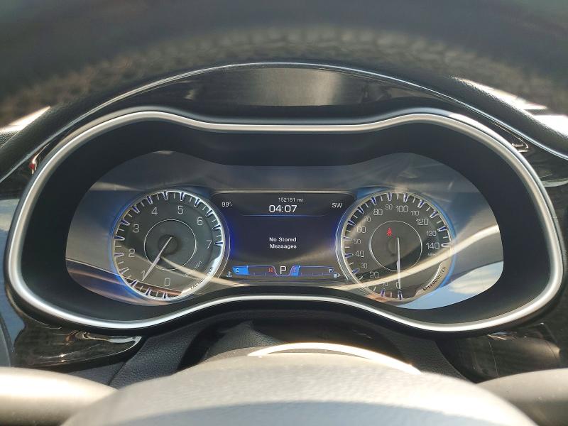 59713456 :رقم المزاد ، 1C3CCCCG6FN501375 vin ، 2015 Chrysler 200 مزاد بيع