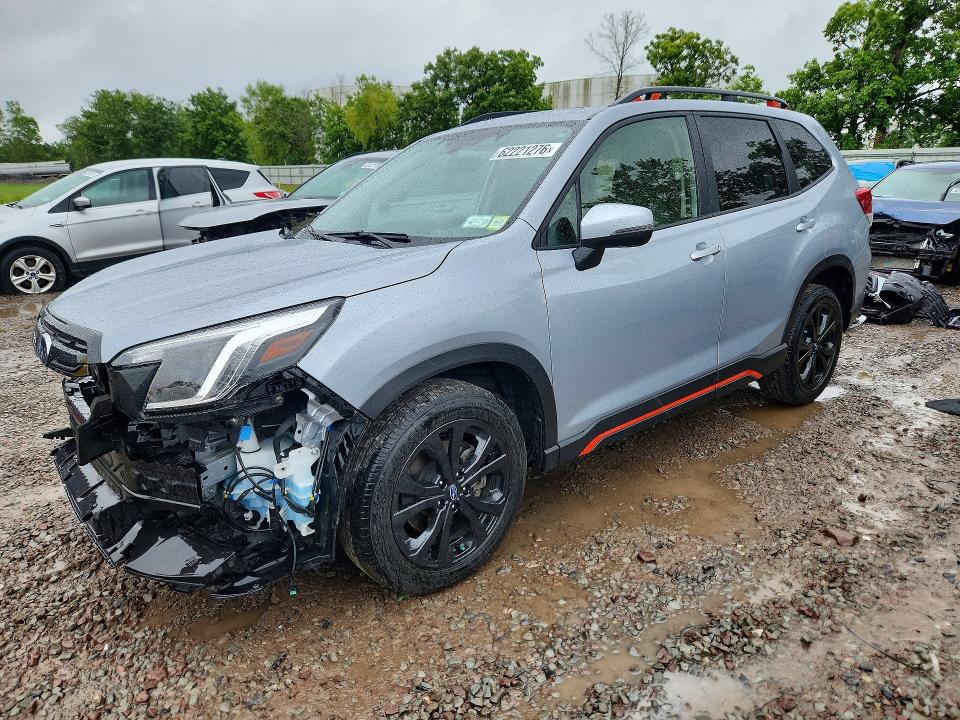 Продаж на аукціоні авто 2024 Subaru Forester, vin: JF2SKAECXRH482715, номер лоту: 62221276