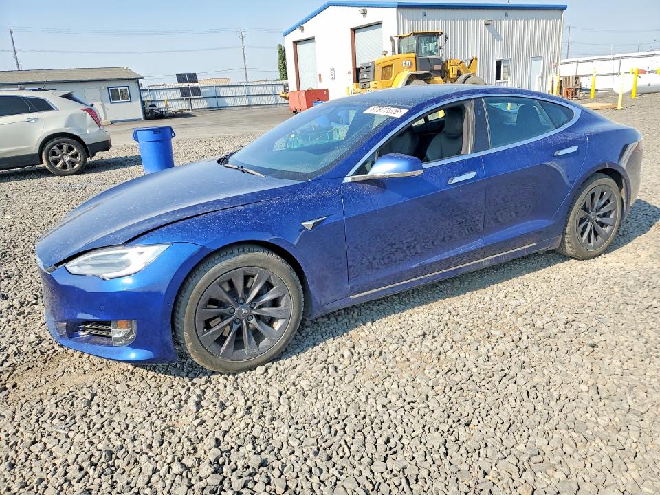 2020 Tesla Model S მანქანა იყიდება აუქციონზე, vin: 5YJSA1E26LF415416, აუქციონის ნომერი: 62877026
