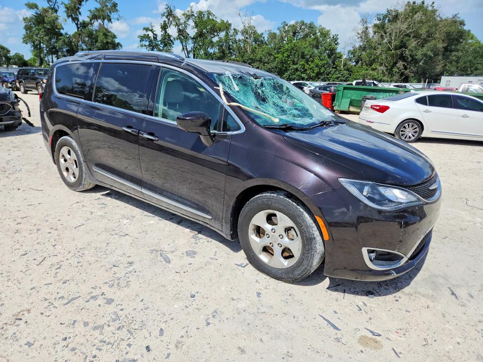 Продаж на аукціоні авто 2017 Chrysler Pacifica, vin: 2C4RC1EG5HR525583, номер лоту: 61089786