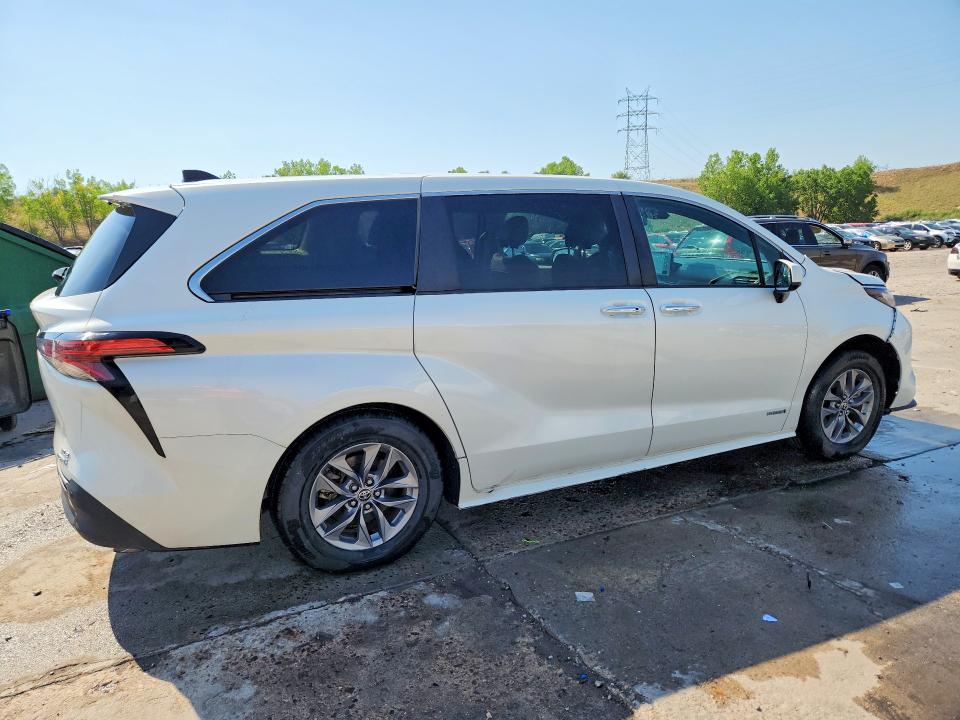 59556746 :رقم المزاد ، 5TDYRKEC1MS044115 vin ، 2021 Toyota Sienna مزاد بيع