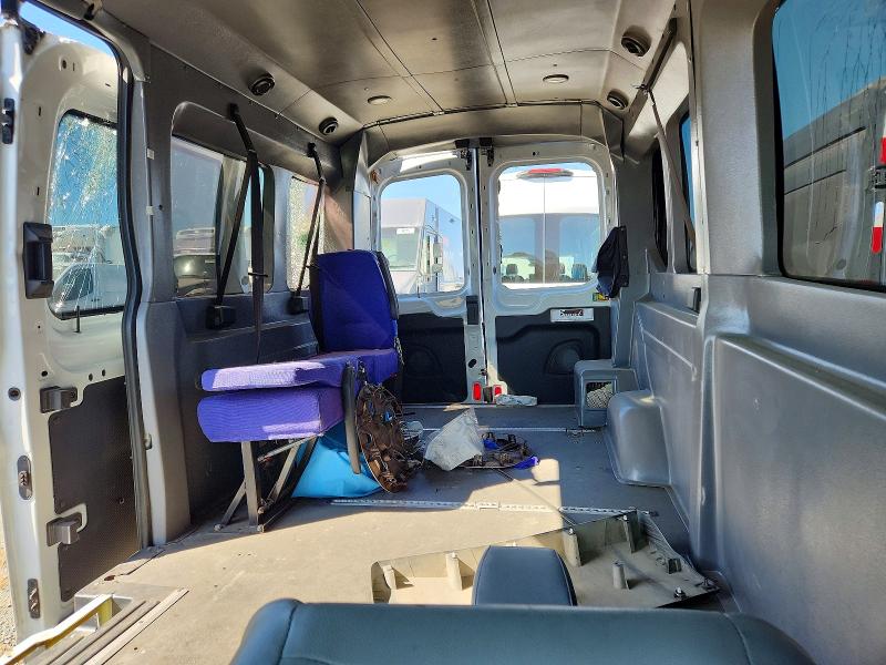 58991816 :رقم المزاد ، 1FTYE2CM8KKB72492 vin ، 2019 Ford Transit مزاد بيع