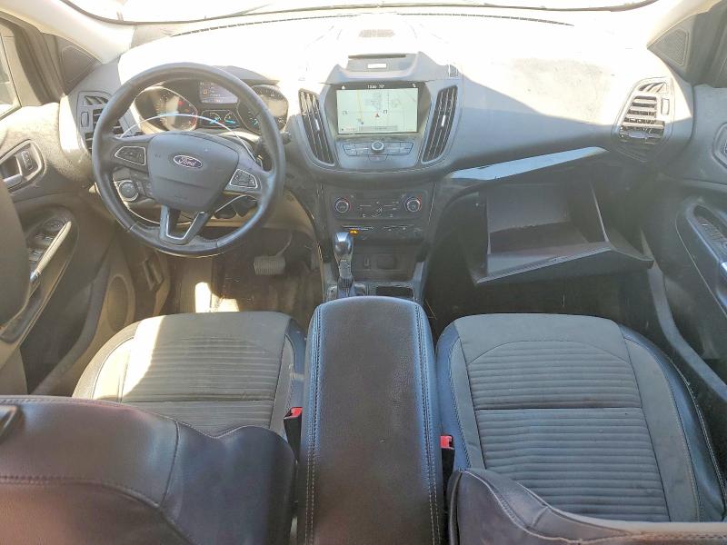 60707556 :رقم المزاد ، 1FMCU9G99HUA15039 vin ، 2017 Ford Escape مزاد بيع