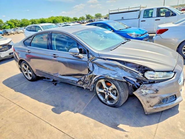 60881996 :رقم المزاد ، 3FA6P0HR6DR104805 vin ، 2013 Ford Fusion مزاد بيع