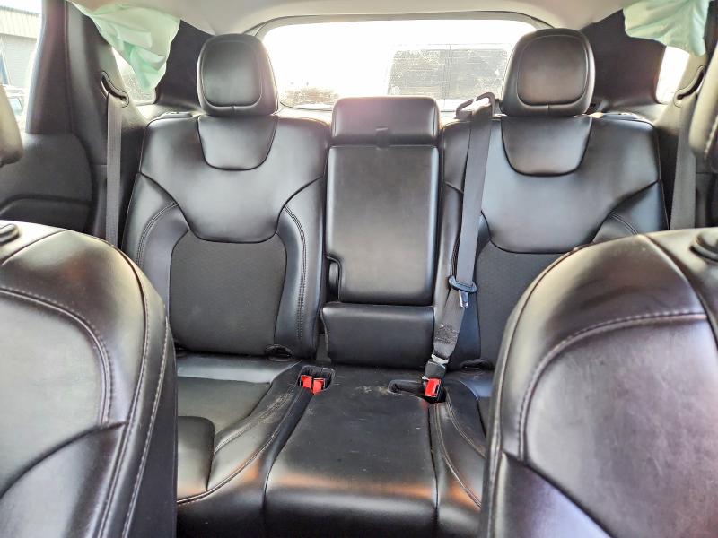 61864586 :رقم المزاد ، 1C4PJMLB5MD101078 vin ، 2021 Jeep Cherokee مزاد بيع