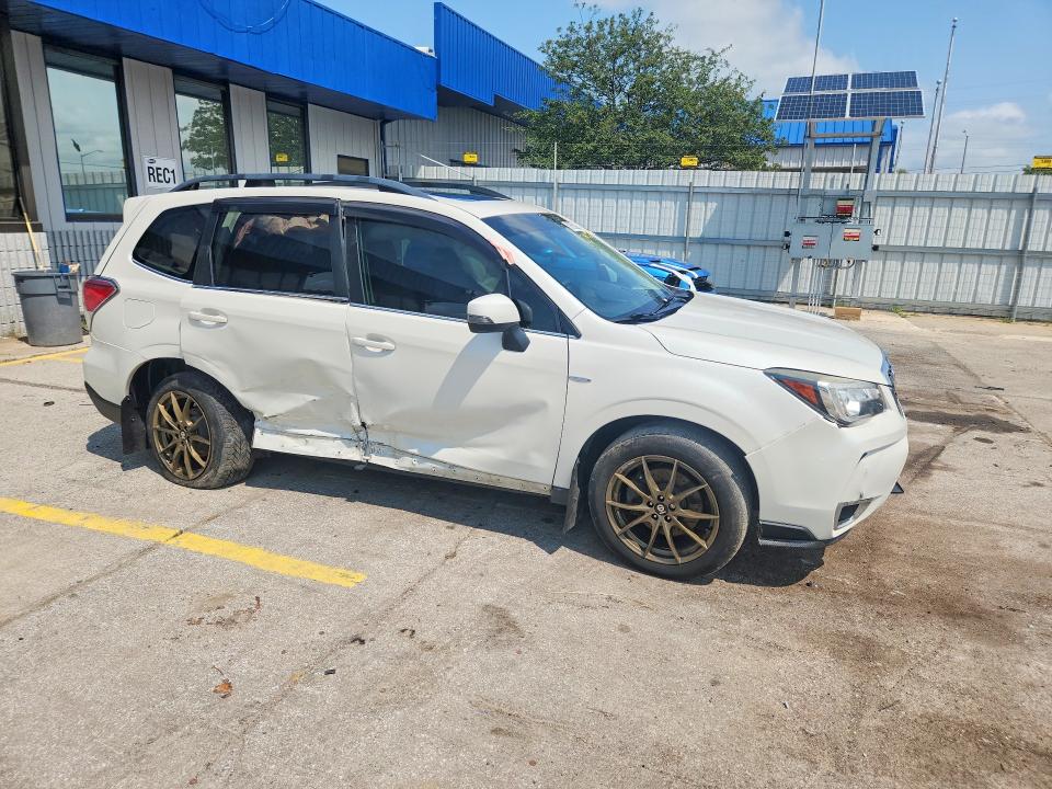 2017 Subaru Forester მანქანა იყიდება აუქციონზე, vin: JF2SJGTCXHH416074, აუქციონის ნომერი: 62865336