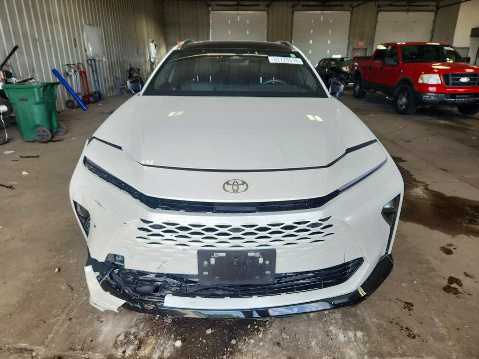 Продаж на аукціоні авто 2025 Toyota Crown Signia, vin: JTDACAAJ2S3015657, номер лоту: 62225516