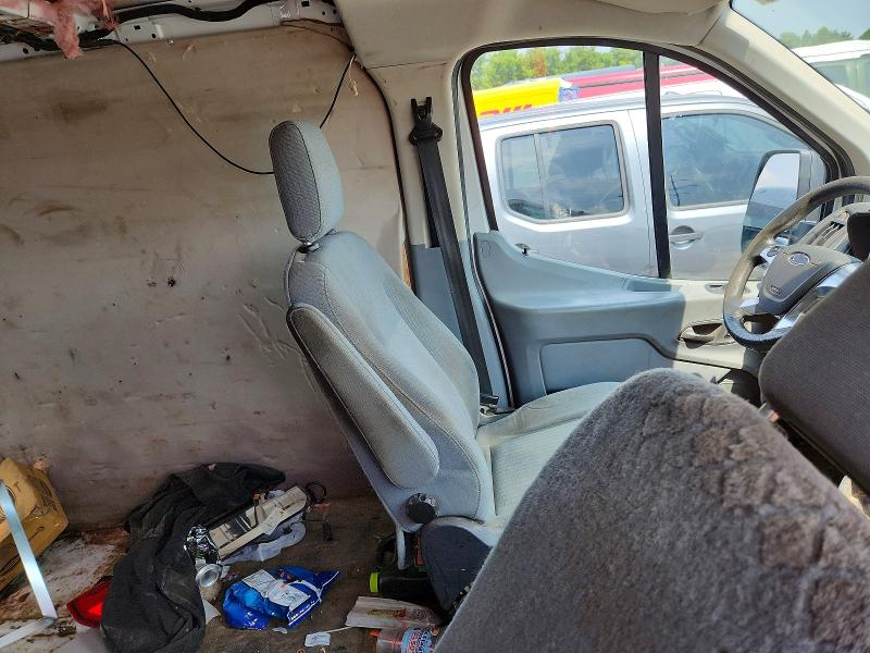 2015 Ford Transit მანქანა იყიდება აუქციონზე, vin: 1FTNE2YM4FKA32263, აუქციონის ნომერი: 63563266