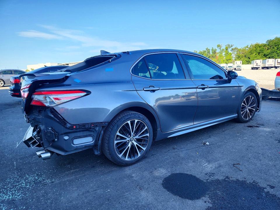Aukcja sprzedaży 2019 Toyota Camry, vin: 4T1B11HK2KU829242, numer aukcji: 61037706