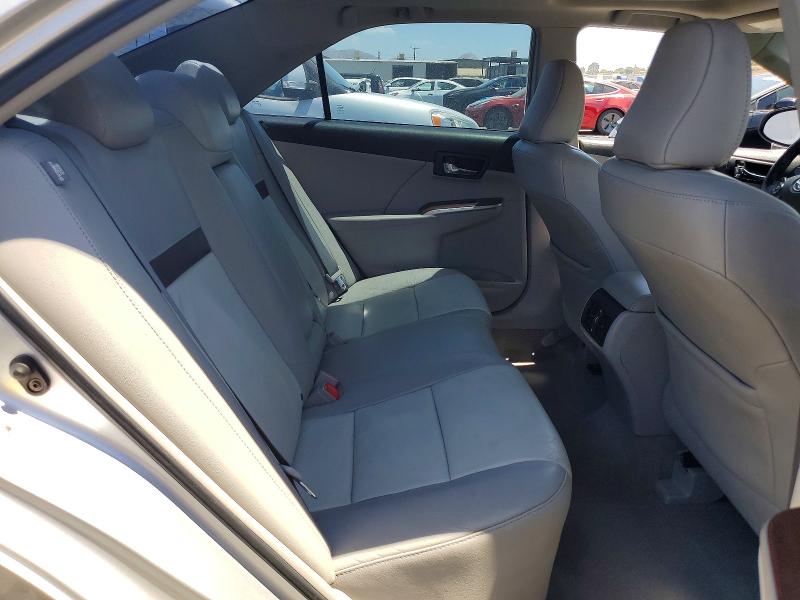 61138676 :رقم المزاد ، 4T1BK1FK3CU511924 vin ، 2012 Toyota Camry مزاد بيع