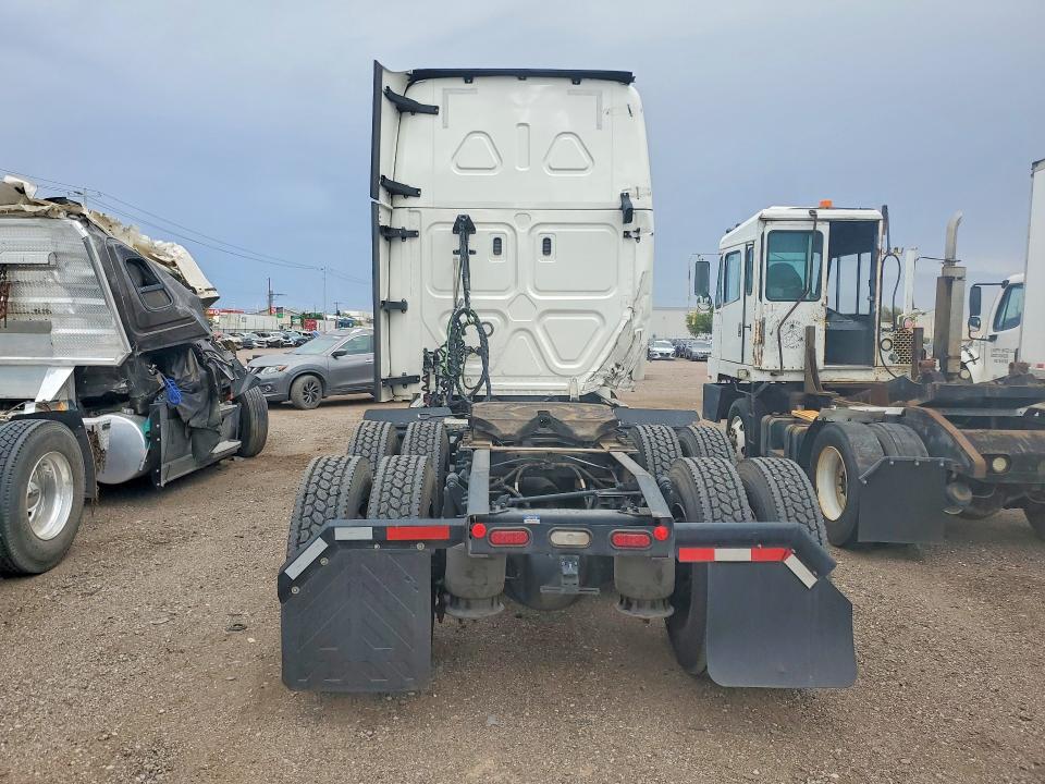Продажа на аукционе авто 2023 Freightliner Cascadia 126, vin: 3AKJHHDR6PSUC9004, номер лота: 53583586