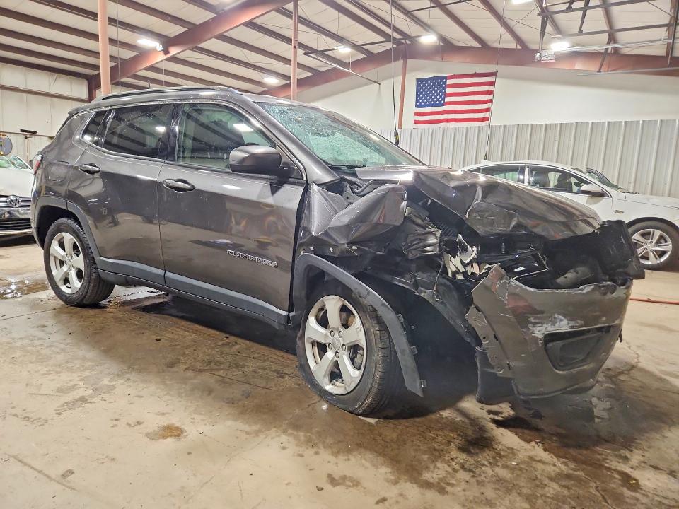 2018 Jeep Compass მანქანა იყიდება აუქციონზე, vin: 3C4NJDBB4JT457360, აუქციონის ნომერი: 61084986