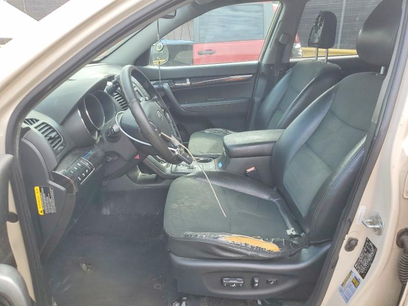 62131636 :رقم المزاد ، 5XYKUCA16BG136717 vin ، 2011 Kia Sorento مزاد بيع
