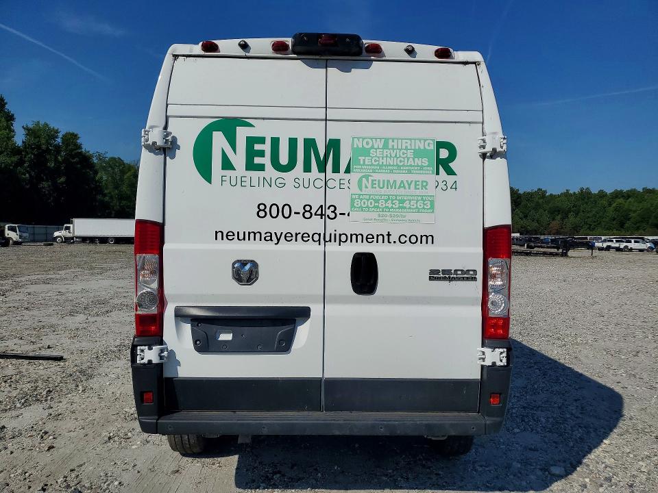 61287596 :رقم المزاد ، 3C6LRVDG2RE106727 vin ، 2024 Ram Promaster 2500 مزاد بيع