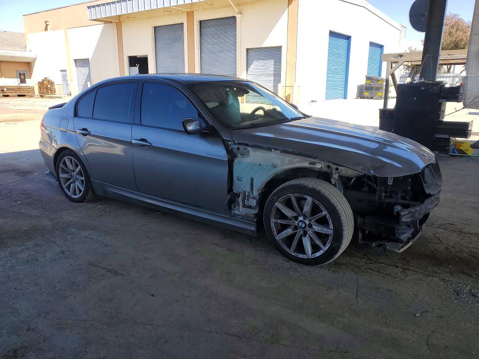2011 Bmw 328 მანქანა იყიდება აუქციონზე, vin: WBAPH7C59BE677901, აუქციონის ნომერი: 61394386