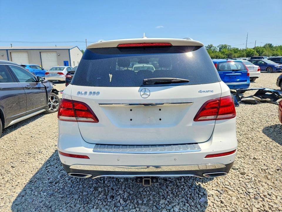 Продажа на аукционе авто 2018 Mercedes-benz Gle, vin: 4JGDA5HBXJB199173, номер лота: 61570546