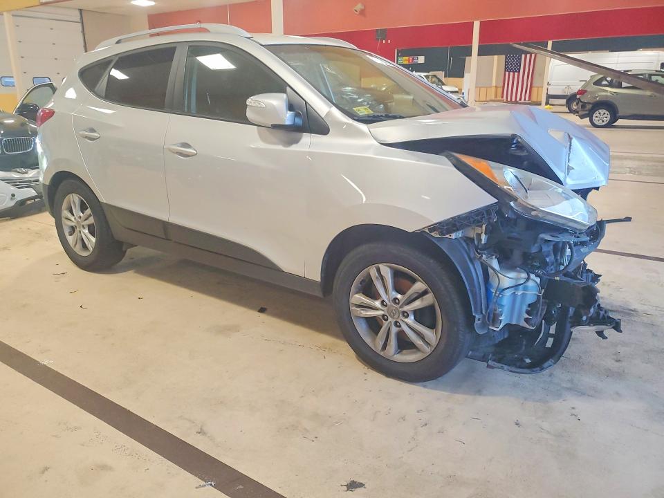 2013 Hyundai Tucson მანქანა იყიდება აუქციონზე, vin: KM8JUCAC1DU740928, აუქციონის ნომერი: 62215026