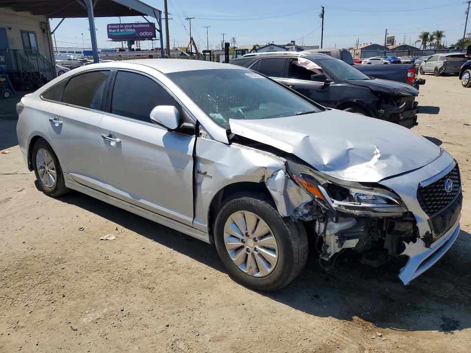 Продаж на аукціоні авто 2017 Hyundai Sonata Hybrid, vin: KMHE24L33HA070865, номер лоту: 63008226
