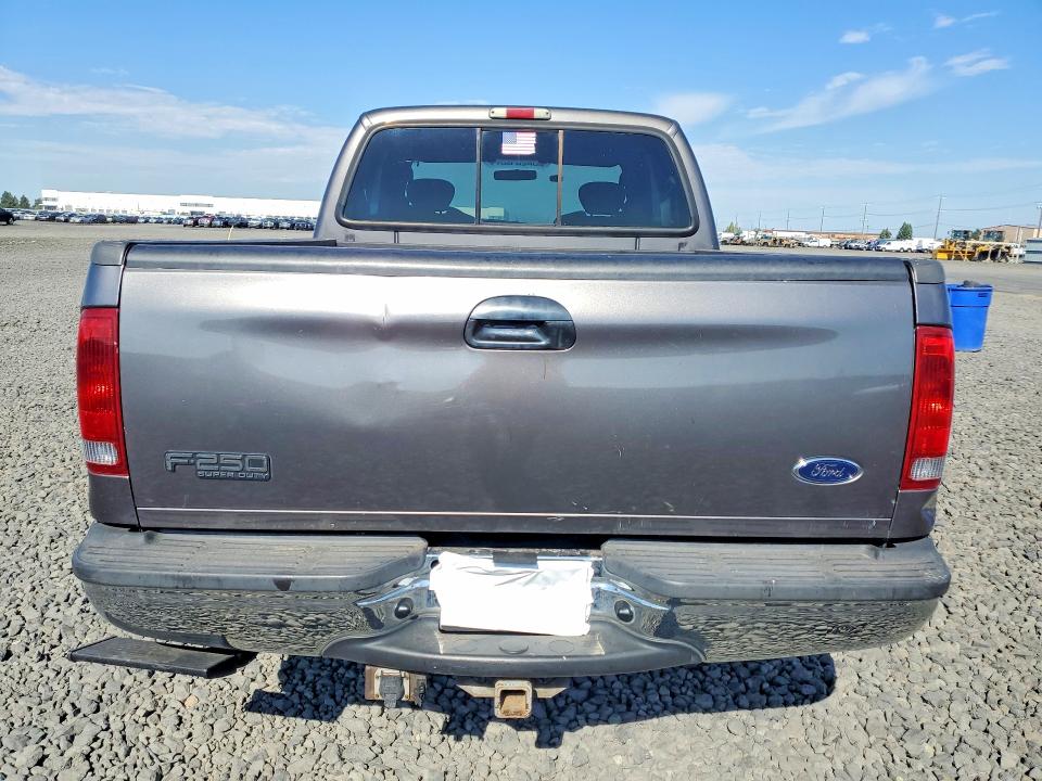 61016776 :رقم المزاد ، 1FTNX21P54EB85955 vin ، 2004 Ford F250 مزاد بيع