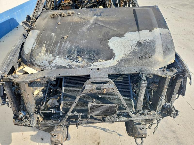 62317006 :رقم المزاد ، 1GNFK26339R211209 vin ، 2009 Chevrolet Suburban مزاد بيع