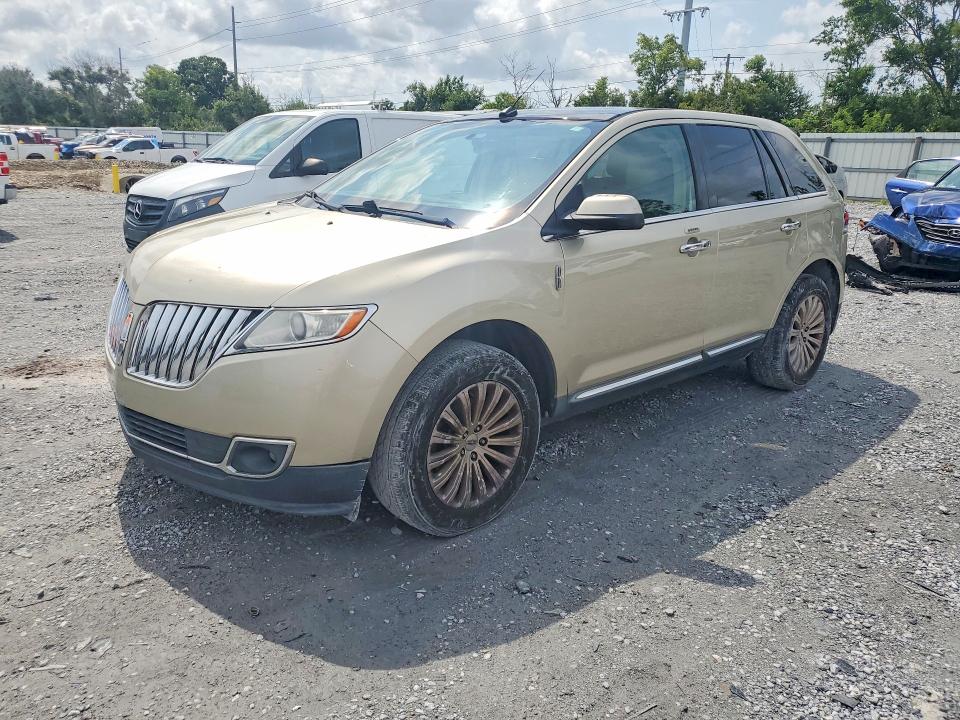 62798816 :رقم المزاد ، 2LMDJ6JK5BBJ20329 vin ، 2011 Lincoln Mkx مزاد بيع