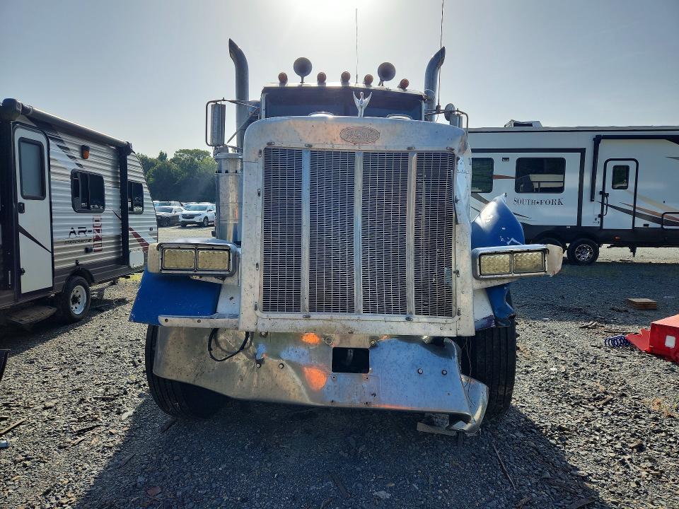 1995 Peterbilt 379 მანქანა იყიდება აუქციონზე, vin: 1XP5DB8X7SN359342, აუქციონის ნომერი: 58841316