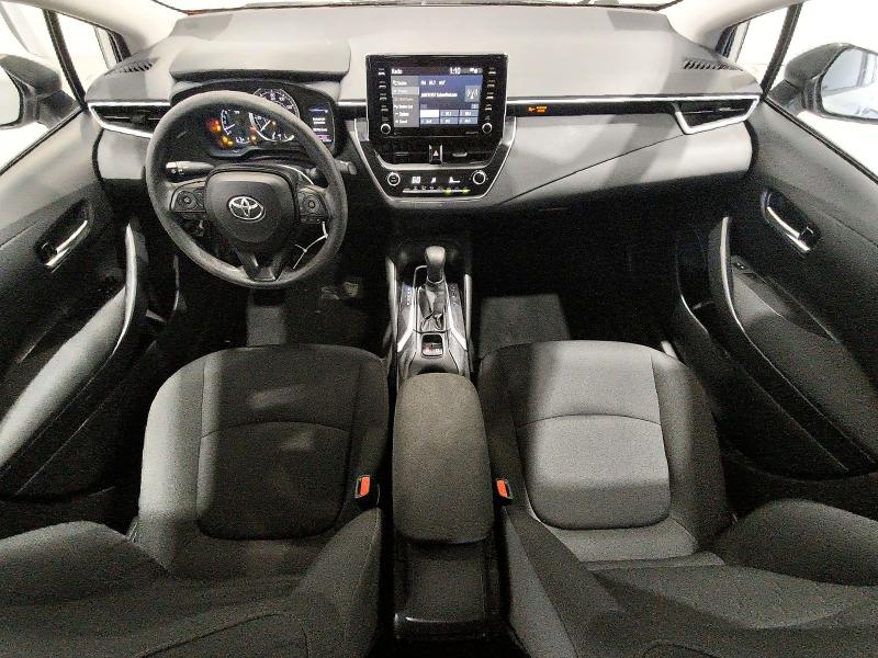 61231546 :رقم المزاد ، 5YFEPMAE1MP164422 vin ، 2021 Toyota Corolla مزاد بيع