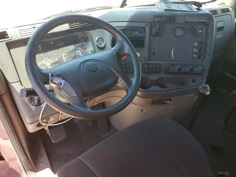 Продаж на аукціоні авто 2011 Freightliner Cascadia, vin: 1FUJGEDR6BLBB4129, номер лоту: 60299546